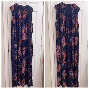 👠A New Day Floral Maxi Dress Smocked Mock Neck with Pockets